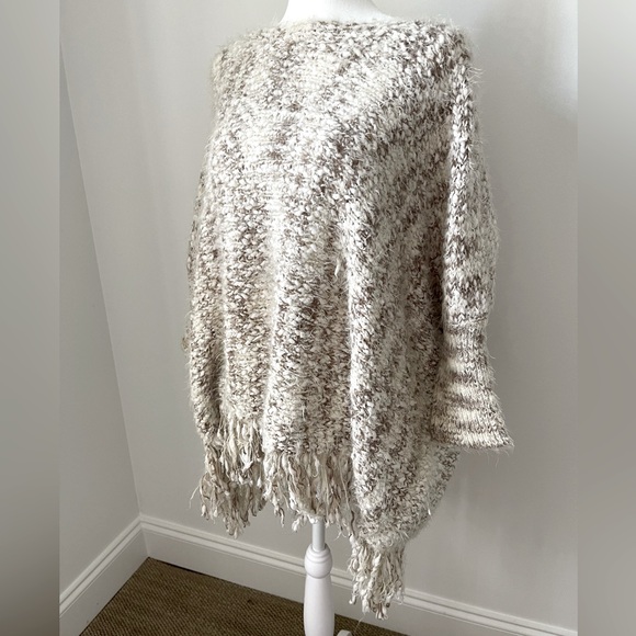 Umgee Cozy Oversized Sweater - Size M/L - Super soft! - Picture 5 of 14